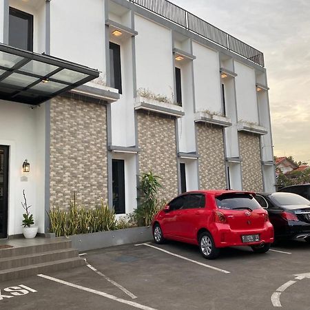 Flamboyan Residence Cipete Jakarta Exterior photo